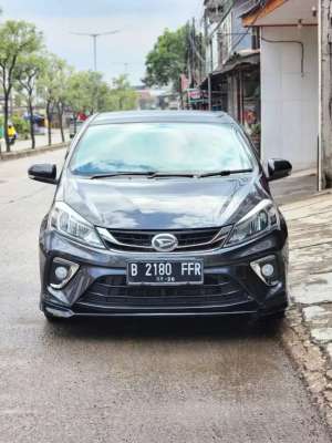 Jual bekas ALL NEW SIRION 1.3 AT 2021 UNIT ISTIMEWA PAJAK PANJANG LOW KM GRESH,lokasi di Bekasi Kota
