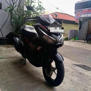 Jual bekas All New Yamaha AEROX Connected 155 cc Tahun 2022,lokasi di Tangerang Selatan Kota