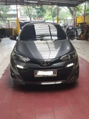 Jual bekas All New Yaris S TRD Sportivo CVT 2018,lokasi di Bogor Kota