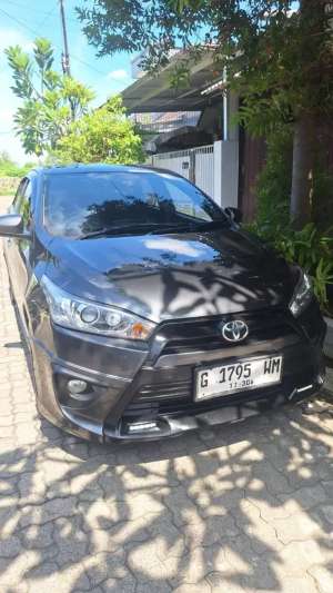 Jual bekas All New Yaris TRD tertinggi manual jarang ada pol G perorangan,lokasi di Semarang Kota