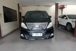 Jual bekas ALPHARD 2.4X AT 2013 KONDISI SIAP PAKAI DIJAMIN PUAS DAN TERJANGKAU,lokasi di Tangerang Kota