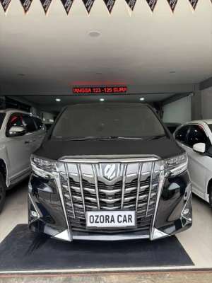 Jual bekas Alphard 2.5 G AT 2020 KM 49rban , pajak desember 2026 , kredit acc,lokasi di Surabaya Kota
