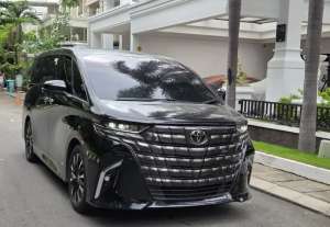 Jual bekas Alphard Hybrid Super Antik,lokasi di Jakarta Utara