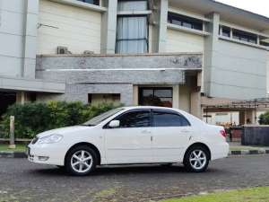 Jual bekas Altis G 2001 Matic Putih Antik Jok Kulit Terawat,lokasi di Bandung Kota