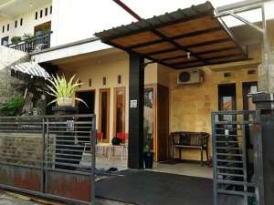 AMR-255.PASRumah Sewa Tahunan Minimalis 3 KamarPeguyangan Kangin, Denpasar Utara lokasi di Denpasar Kota, tersedia melalui melalui situs Olx