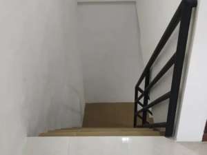 ANA RUMAH UK 5X16.5M DI JELAMBAR lokasi di Jakarta Barat, tersedia melalui melalui situs Olx