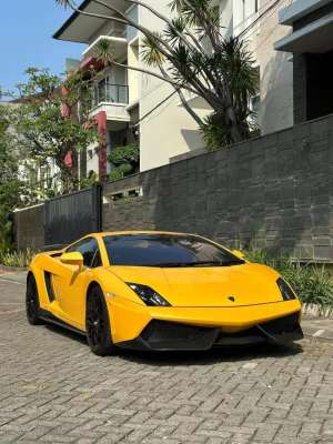 Jual bekas ANTIK Lamborghini Gallardo 2013 LP550-2 Ferrari LP 550,lokasi di Jakarta Pusat