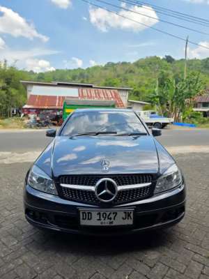 Jual bekas Antik sekali Tangan 1 dari Baru C 200 W 204 tahun 2009,lokasi di Bekasi Kota