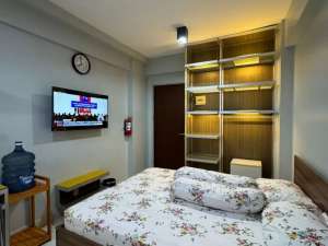 Apartemen Disewakan studio lux fully furnished with balcony di Gunawangsa Manyar A6, lokasi di Surabaya Kota, tersedia melalui melalui situs Olx