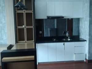 Apartemen Full Furnish Minimalis2 BR Grand Sungkono Lagoon Surabaya lokasi di Surabaya Kota, tersedia melalui melalui situs Olx