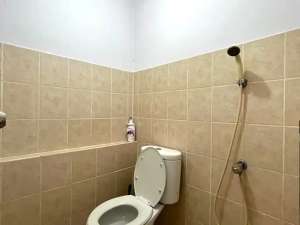 Apartemen Green Bay Pluit 2Br Semi Furnished View Pool Murah Loh lokasi di Jakarta Utara, tersedia melalui melalui situs Olx