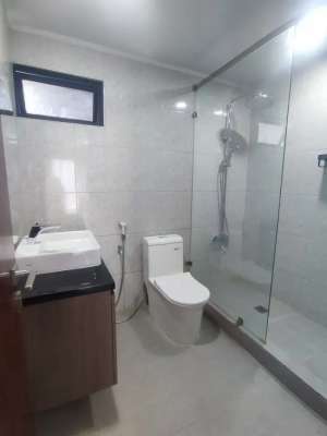 Apartemen kondominium golf karawaci full furnished dekat UPH lokasi di Tangerang Kota, tersedia melalui melalui situs Olx