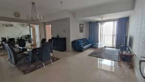 Apartemen the peak TP5 One icon TP6 bulanan lokasi di Surabaya Kota, tersedia melalui melalui situs Olx