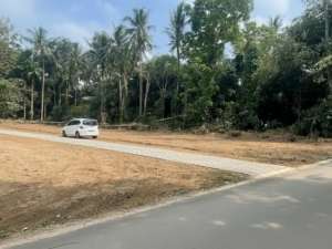 Area Pemda Sleman Samping Jalan Magelang lokasi di Sleman Kab., tersedia melalui melalui situs Olx