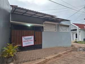 Aset BTN Pekalongan. Rumah hook siap huni di Perum Graha Arjeda 2, Sokoduwet, Kota Pekalongan lokasi di Pekalongan Kota, tersedia melalui melalui situs Olx