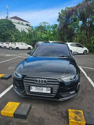 Jual bekas Audi A4 B8,5 2012 1.8 TFSI Sedan AT,lokasi di Denpasar Kota