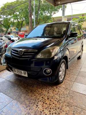 Jual bekas Avanza 1.5 S matic 2010 km 78rb istimewa mulus terawat,lokasi di Makassar Kota