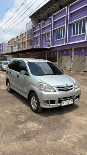 Jual bekas Avanza G 2010 matic,lokasi di Palembang Kota
