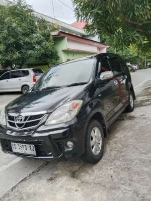 Jual bekas Avanza G 2010 Sporty,lokasi di Makassar Kota