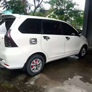 Jual bekas Avanza g putih manual,lokasi di Lombok Tengah Kab.