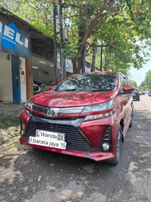 Jual bekas AVANZA VELOZ 1.5 CC 2020 MATIC km 30 rb,lokasi di Surabaya Kota