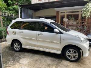 Jual bekas AVANZA VELOZ 2012 MANUAL TRANSMISSION,lokasi di Jakarta Selatan