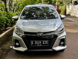 Jual bekas Ayla 1.2 R MT 2022 Silver DP 5jt Cash Atau Kredit Terbaik SeOLX,lokasi di Jakarta Timur