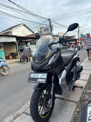 Jual bekas B - DP500RB HONDA ADV CBS 2019 PAJAK PANJANG GOOD CONDITION,lokasi di Depok Kota