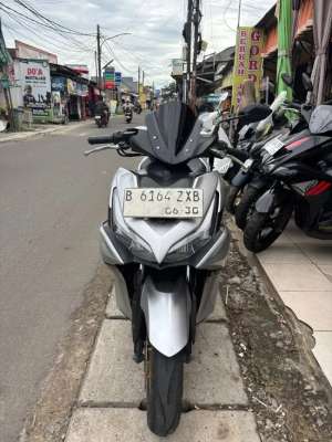 Jual bekas B- DP500RB YAMAHA AEROX ABS 2021 LOW KM CASH CREDIT,lokasi di Depok Kota