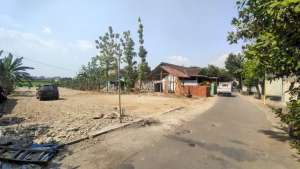 Bantul Tanah Tepi Aspal Murah SHM lokasi di Bantul Kab., tersedia melalui melalui situs Olx