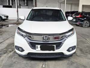 Jual bekas Baru 51rban Km Honda HR-V E CVT Matic 2019 Putih Siap Pakai Good Condition,lokasi di Jakarta DKI