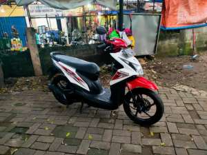 Jual bekas Beat 110cc PGM-FI Thn 2015,lokasi di  ,Jakarta Selatan