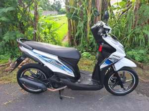 Jual bekas Beat 2014 akhir mulus bisa cashkredit syariah TERMURAH,lokasi di Sleman Kab.