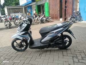 Jual bekas Beat 2017.Sslengkap,lokasi di Karawang Kab.