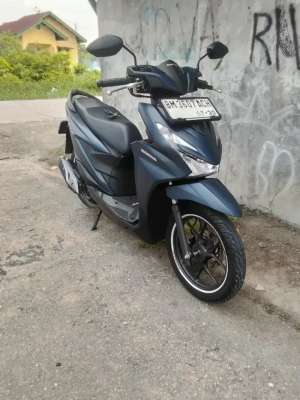 Jual bekas Beat deluxe terbaru smarkey 2025 full orisinil,lokasi di Pekanbaru Kota