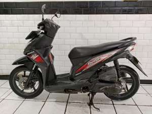 Jual bekas Beat fi tahun 2014 bagus,lokasi di Depok Kota