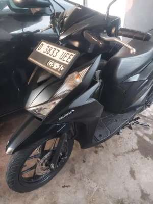 Jual bekas BEAT NEW MODEL TIPE DULUXE, TUKER BOLEH ASAL ADA KEMBALIAN,lokasi di Bandung Kota