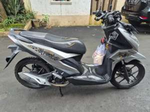 Jual bekas Beat Street 2021 TT BT,lokasi di Jakarta Pusat