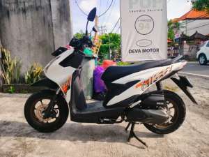 Jual bekas Beat street putih 2025 Deva motor,lokasi di Denpasar Kota