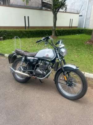 Jual bekas Benelli 152 custom british japan ala2 SR,lokasi di  