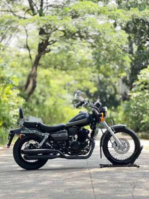 Jual bekas BENELLI PATAGONIAN EAGLE 250 EFI 2022 HITAM KM 4K PAJAK ON SIAP GASPOL,lokasi di Jakarta Barat