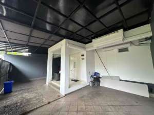 Best Deal Rumah 3 Lantai di Pejaten Barat Jakarta Selatan 3,6M , tersedia melalui melalui situs Olx