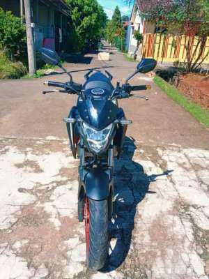 Jual bekas BIAHCASH 12,7 JT CB 150 R15 F KABUPATEN-,lokasi di Depok Kota