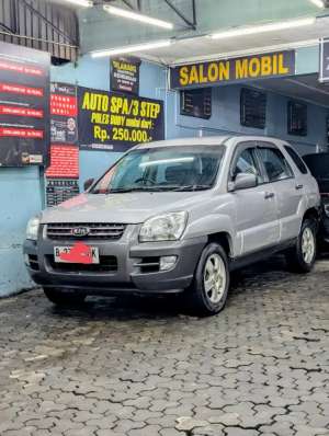 Jual bekas Bismillah Jual Santai Mobil Rare Item Kia Sportage 2005 2.0 At,lokasi di Jakarta Selatan