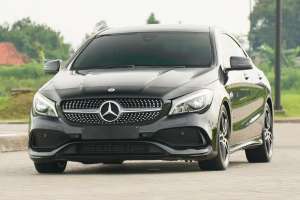 Jual bekas Black Panther Mercedes Benz CLA200 AMG 2018 Pano gla200 320i c200,lokasi di Jakarta Selatan