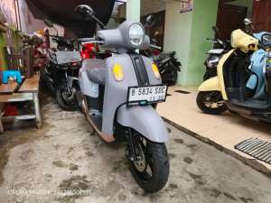 Jual bekas BLN 11 YAMAHA FAZZIO KUNCI 2025 KM 1RB BS TT 2024 DI CILEDUG HARGA PAS,lokasi di Jakarta Selatan