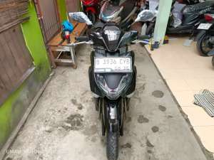 Jual bekas BLN 8 YAMAHA GEAR ULTIMA 2025 KM 4RB BS TT 2024 DI CILEDUG HARGA PAS,lokasi di Tangerang Kota