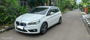 Jual bekas BMW 218i 2015 Bensin,lokasi di Bekasi Kota