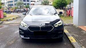 Jual bekas BMW 218i 218 i Gran Coupe Sedan CKD Hitam 2024 Like New Low KM Record,lokasi di Jakarta Selatan