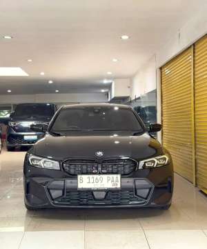 Jual bekas BMW 320 M Sport 2023 July Automatic Hitam Metalik Vieta Motor,lokasi di Jakarta Utara